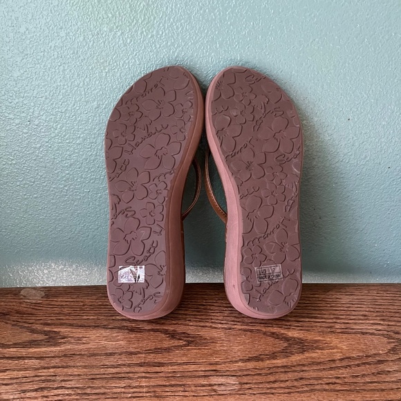 Scott’s Stylish Caramel Brown and Tan Flip-Flops Size 7 NWOT - Picture 7 of 7